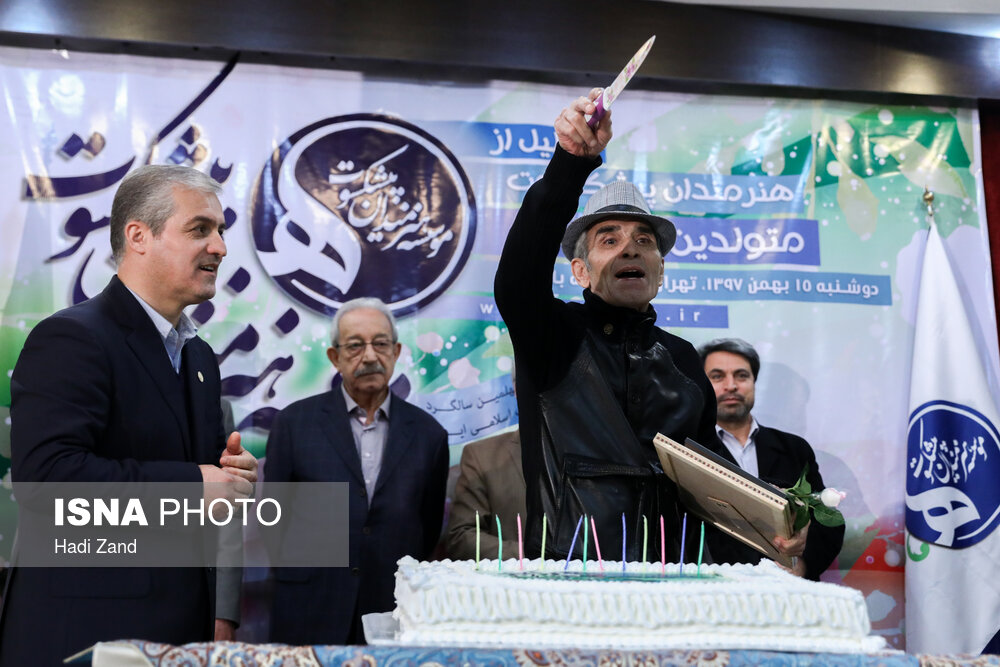 محمد شیری در جشن تولد هنرمندان پیشکسوت متولد بهمن ماه