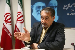 ایران می‌تواند به خروج آبرومندانه نیروهای آمریکایی از منطقه کمک کند