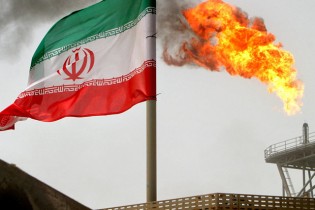 ژاپن ۹۰۰ هزار بشکه نفت از ایران بارگیری می‌کند