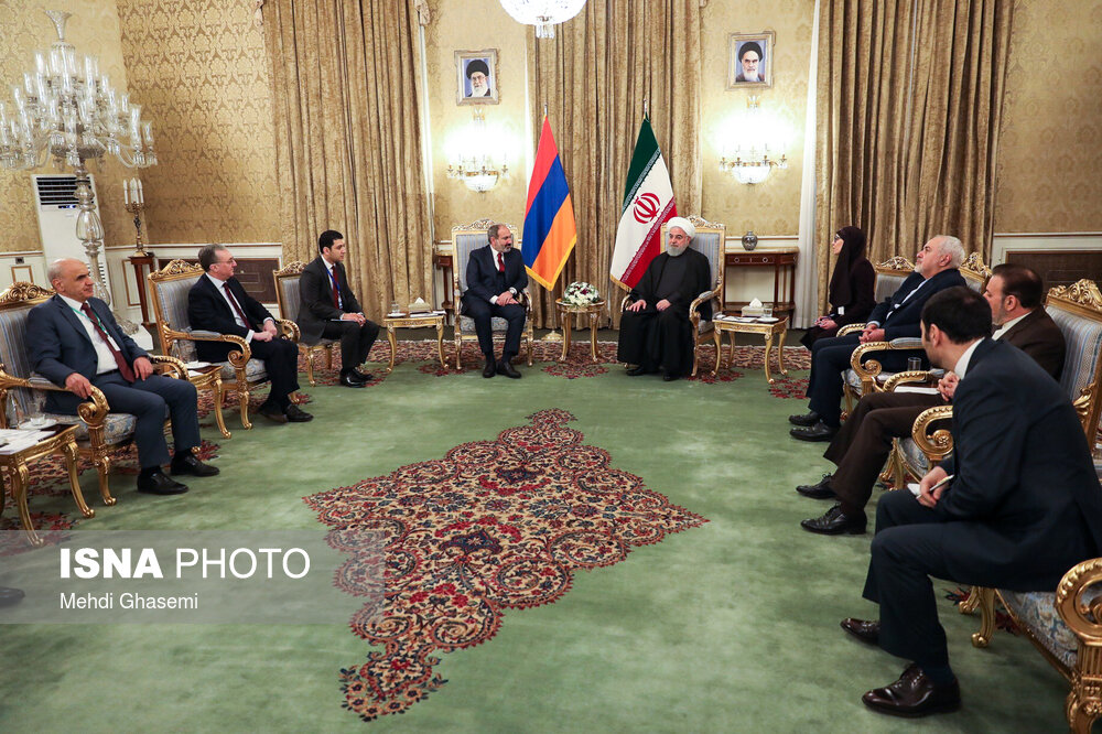 مراسم استقبال رسمی روحانی از نخست وزیر ارمنستان