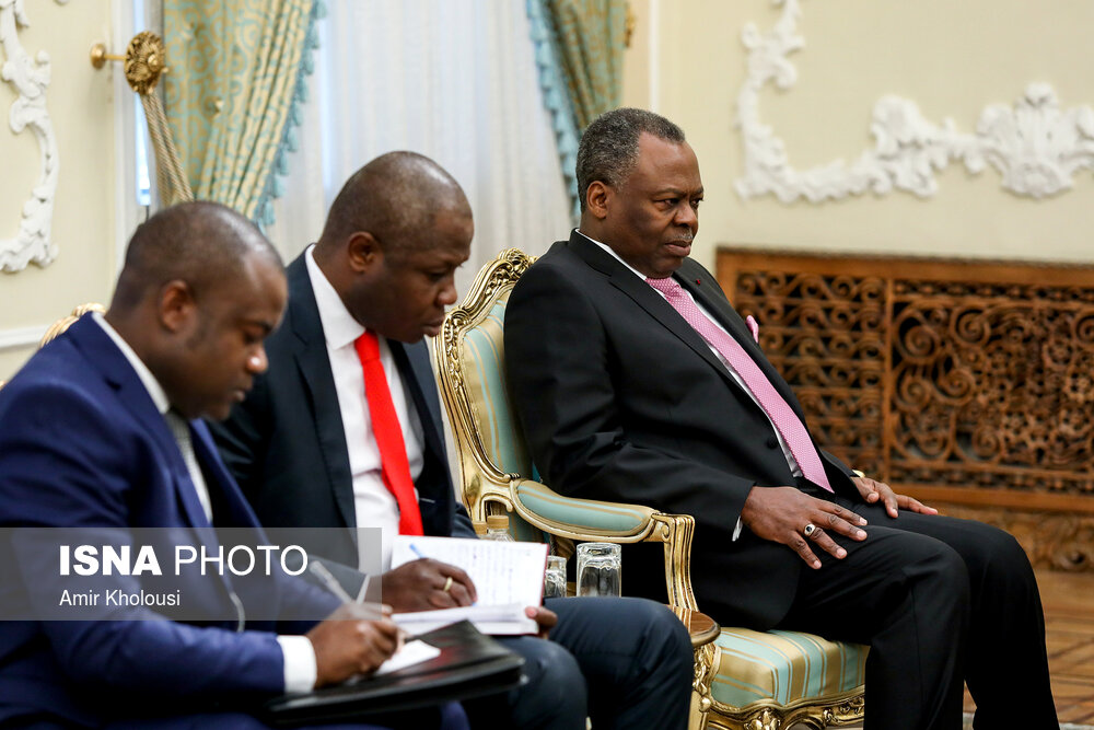 تقدیم استوارنامه جوزف اوکیو سفیر جدید کنگو به حسن روحانی رییس جمهور