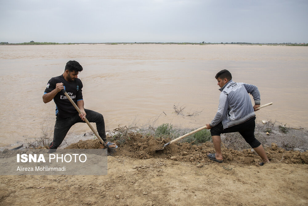 ساخت سیل بند بر روی کارون در روستای ملیحان اهواز