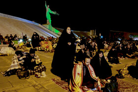 لیالی قدر، شب بیست و یکم ماه مبارک رمضان در باغ موزه دفاع مقدس همدان