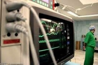 پاسخ وزارت بهداشت به اخبار "کمبود باتری قلب"/سوءاستفاده دلالان از تخلف برخی بیمارستان‌ها
