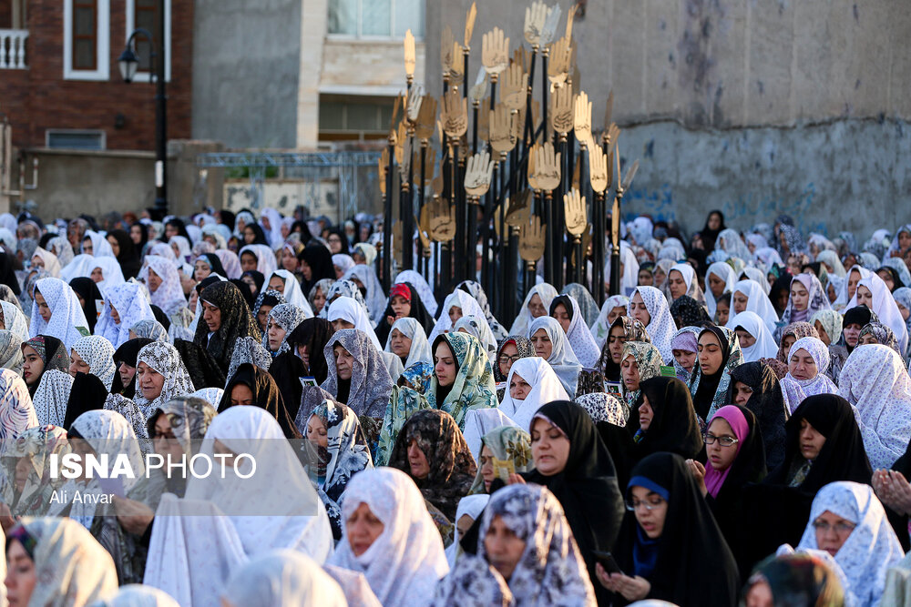 برگزاری نماز عید فطر در پیاده‌ راه شهیدگاه اردبیل