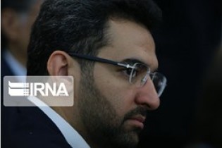 وزیر ارتباطات خواهان رفع بازداشت فرد مرتکب خودسوزی شد