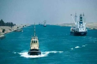 توقیف نفتکش حامل نفت ایران از سوی مصر در کانال سوئز
