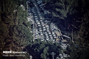 تردد روان در محورهای شمالی/ ترافیک در آزادراه کرج_تهران سنگین است
