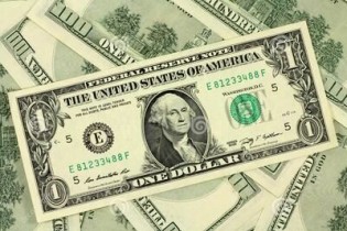 دلار در سراشیبی ماند