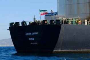نفتکش آدریان دریا محموله خود را در بندری در سوریه تخلیه کرد