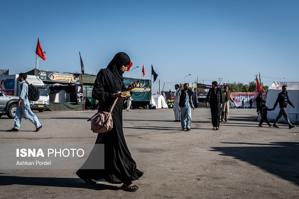 ورود زائران اربعین حسینی پاکستانی - مرز میرجاوه