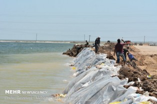 ساخت سیل بند ها در خوزستان باید تسریع شود