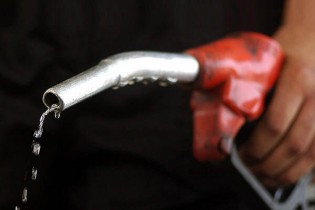 افزایش نرخ بنزین چه تاثیری در تورم دارد؟