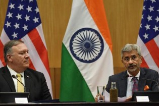 گفت‌وگوی پمپئو و وزیر خارجه هند درباره ایران