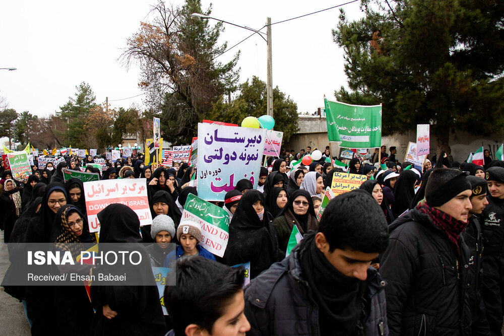 راهپیمایی ۲۲ بهمن در درگز