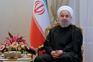 سیاست‌های خصمانه علیه ایران تاثیر مستقیم بر مبارزه با کرونا دارد