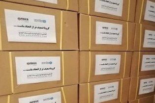 سیف خودرو 15 هزار بسته البسه در بیمارستان های کشور توزیع کرد