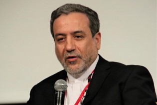 عراقچی: ایران با هر اقدامی که به مناقشه بین آذربایجان و ارمنستان دامن بزند مخالف است