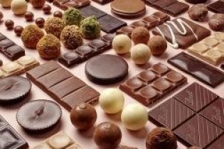 کاهش ۳۰ درصدی تولید شیرینی و شکلات