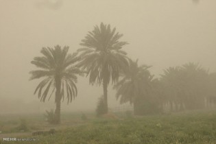 گرد و غبار عراقی در حال ورود به خوزستان