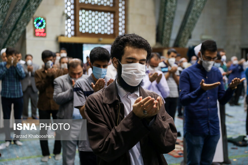 اقامه نماز عیدسعید فطر - دانشگاه تهران