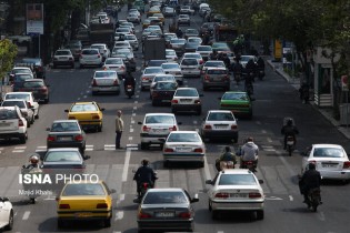 ترافیک نیمه سنگین در محدوده ورودی تهران/ جو آرام اکثر محورهای مواصلاتی