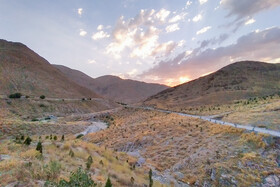 دره «گردو» با وسعت ۱۰۰ هکتار در جنوب شهر «اراک» واقع شده و به لحاظ جغرافیای خاصش سالیان بسیاری است که مورد توجه طبیعت‌گردان، ورزشکاران و کوهنوردان است.