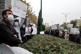 تجمع مردمی و دانشجویی بر علیه ترور دانشمند هسته ای شهید فخری زاده در تهران