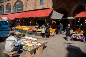 بازار میوه مسجد اعظم ارومیه در نوروز ۱۴۰۰
