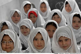 احداث آموزشگاه ویژه اتباع خارجه/تحصیل بیش از نیم میلیون دانش آموز افغانستانی در مدارس ایران