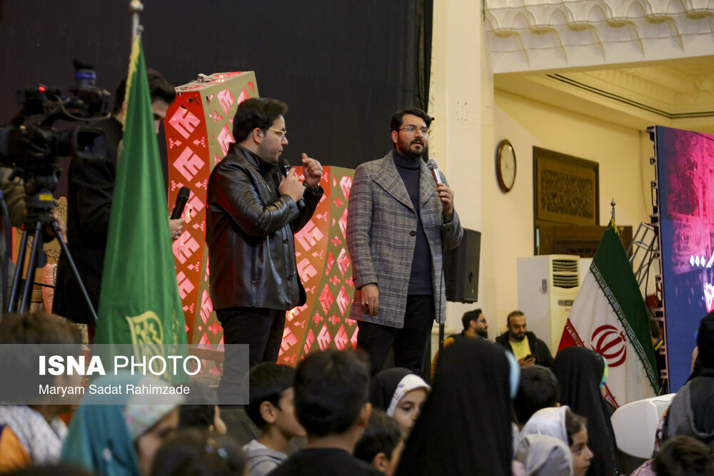 تجمع مردم شیراز در محکومیت اقدام تروریستی در کرمان