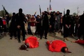 تصاویر/ اعدام وحشیانه 6 سوری توسط داعش(+18)