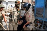 تصاویر/ پلیس هند به مراسم عزاداران حسینی حمله کرد