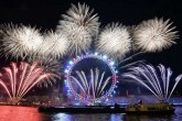 تصاویر/ جشن سال نو میلادی در شهرهای مختلف جهان