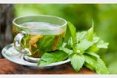 9 چای گیاهی که یبوست را درمان می کنند