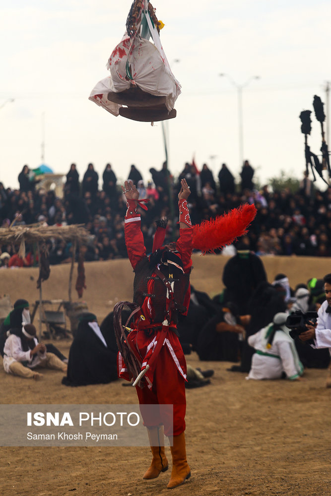 اجرای تعزیه امام حسین (ع) در روستای تاریخی اریسمان شهرستان نطنز استان اصفهان