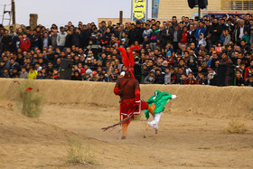 اجرای تعزیه امام حسین (ع) در روستای تاریخی اریسمان شهرستان نطنز استان اصفهان