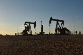 افزایش قیمت نفت روی موج امیدهای جدید افزایش قیمت نفت روی موج امیدهای جدید