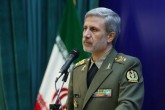 وزیر دفاع :ملت ایران با تاسی از نهضت و قیام عاشورا زیر بار ذلت و زور نخواهد رفت