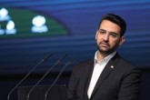 نقشی در قطع و وصل شدن اینترنت ندارم / اتصال اینترنت همراه منتظر دستور وزیر کشور است