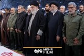 اشک‌های رهبرانقلاب در نماز بر پیکر شهید حاج قاسم سلیمانی