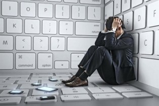 فحش، تهدید و فشار؛ ماهی ۳ میلیون تومان!