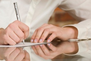 رشد ۳ درصدی تعداد چک‌های برگشتی در مردادماه