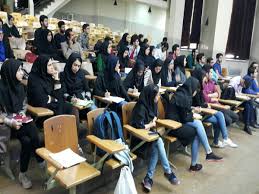 نشاط، صداقت و آرمانخواهی از ویژگی‌های جوان دانشجو است