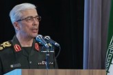 سرلشکر باقری:از جلسات نقد نترسید