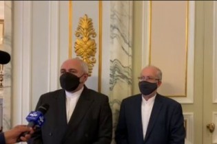 ظریف: برای بازگشت ایتالیا به صحنه اقتصادی ایران صحبت‌های خوبی انجام شد