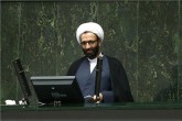 بانیان وضع موجود طلبکارند/برای مبارزه با اشرافی‌گری رای می دهیم