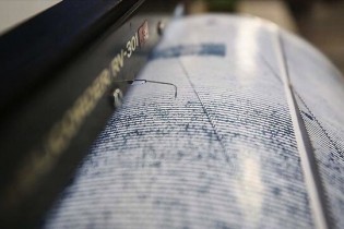 زلزله ایران را در مرداد ماه چند بار لرزاند؟