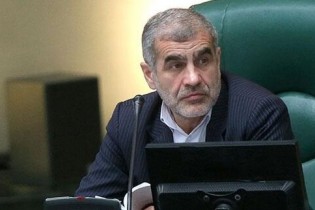 نیکزاد: معاونان پارلمانی وزارتخانه ها در جلسات علنی مجلس حضور داشته باشند
