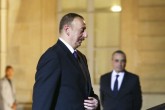 یک دیپلمات پیشین: علی اف باید بداند زیر پایش سست است